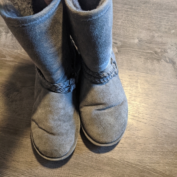 Bearpaw boots - Picture 5 of 8